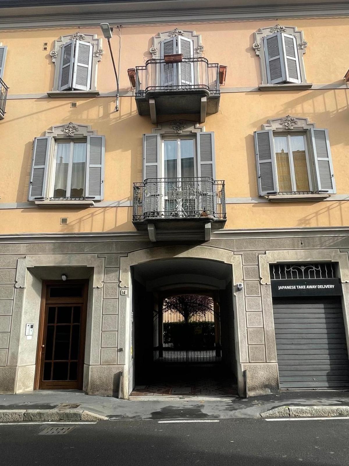 Gelsomino Appartamento Con Posto Auto Nel Centro Di Monza Exterior foto